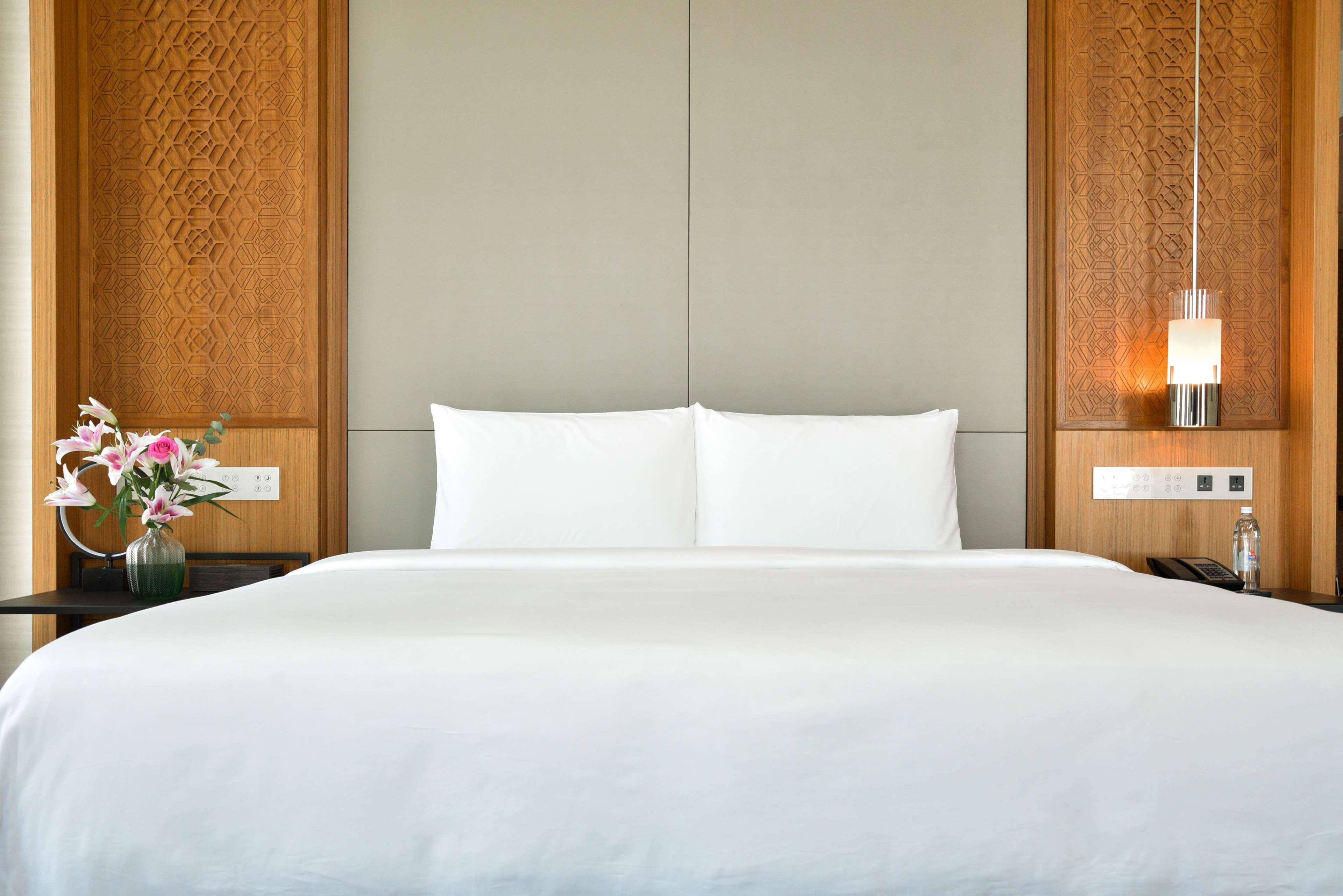 Park Hyatt Doha Ξενοδοχείο Εξωτερικό φωτογραφία A bed